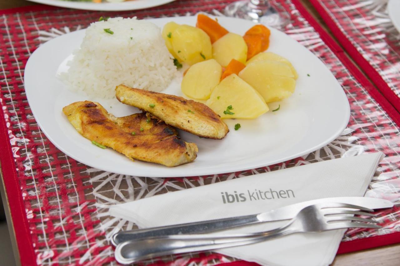 Hotel Ibis Maceio Pajucara Esterno foto